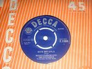 BENNY PARKER AND THE DYNAMICS Boys And Girls RGM Joe Meek UK 45