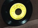 JOHNNY CASH -CRY, CRY, CRY /HEY PORTER original Sun 221 - 3 push marks 