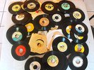 (02) 100 / 70 / Roots -Reggae  Records / 7