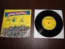 TOY DOLLS Everybody Jitterbug 7