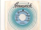 Tony Drake PROMO 45 rpm MINT Brunswick 55437 Suddenly It hurts me NORTHERN SOUL