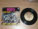 Kiss Love Gun  7