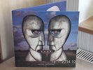 Pink Floyd-The Division Bell  Blue Vinyl mit Insert  C 64200 Columbia  1994 Top