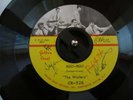 Garage Tittyshaker 45 WAILERS Mau-Mau / Dirty Robber GOLDEN CREST Listen