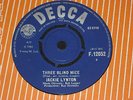 Jackie Lynton - Three Blind Mice 1965 Decca 45rpm F.12052 Excellent Condition