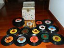 CARRY CASE FILLED WITH NORTHERN SOUL FUNK MOD R&B JAZZ LATIN POPCORN 45s