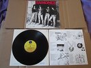 RAMONES Rocket To Russia  SIRE 1977 LP & INNER SLEEVE SR6042 NEAR MINT COPY KBD