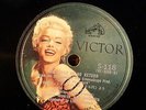 PICTURE LABEL : MARILYN MONROE JAPAN VICTOR w/ORIGINAL SLEEVE River Of No Return