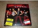 [VINYL NEW] THREADS & GROOVES-CUM ON FEEL THE NOIZE - QUIET RIOT 7 INCH/INCL. X-