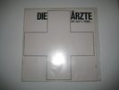 Artikelbild   DIE ÄRZTE UNS GEHTS PRIMA WEISSES KREUZ