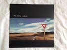Pearl Jam Yield vinyl LP 1998 Epic E68164