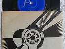 NEW ORDER,EVERYTHINGS GONE GREEN / PROCESSION,7