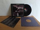 GOLDEN EARRING TO THE HILT 1976 IN MINT  w/INSERT
