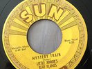LITTLE JUNIOR BLUE FLAMES Mystery Train ORIGINAL SUN PUSH MARKS 45 HEAR