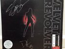 SIGNED BY SLASH & DUFF. Velvet Revolver - Contraband (2xLP, Gatefold)