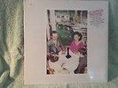 LED ZEPPELIN  PRESENCE 1976    MINT ( SEALED )
