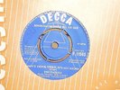 The  Fairies - Don't Think Twice, It's All Right - Decca F 11943 - 7