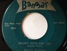 Blues R&B 45 MO-JO BUFORD messin’ with the kid / whole lotta woman BANGAR Listen