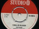 I SHALL BE RELEASED / DARLING I LOVE YOU   HEPTONES (Soulful Skinhead Reggae) ?