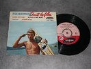 VINYLE JOHNNY HALLYDAY CHANTE LES FILLES EPL 7878 VOGUE