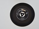 EDDIIE COCHRAN. 20 FLIGHT ROCK/DARK LONELY STREET LONDON HLU 8386 45 RPM20