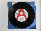 Sean Buckley & The Breadcrumbs - It Hurts Me When I Cry - Rare Promo 45 - 1965