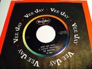 VERY RARE BEATLES (BEATTLES) 45/ VEE JAY 498   ORIGINAL   NEAR MINT