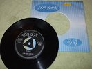LINK WRAY AND HIS HIS RAY MEN - RUMBLE - RARE ORIGINAL UK (LONDON) 7