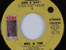 70s Soul 45 MEL & TIM Forever and a Day STAX HEAR