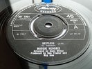 MARGIE HENDRIX - RESTLESS / ON THE RIGHT TRACK RARE NORTHERN SOUL 45 SUPERB M