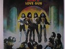 KISS: Love Gun LP (UK, red vinyl disc, 'Kiss' label, nearly new) rare Rock & P