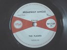 Island WI-139 THE FLAMES (Maytals) Broadway Jungle / Beat Lied UK 7