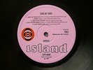 FREE - TONS OF SOBS IN NMINT UK 1ST TEXTURED PINK EYE ISLAND. A2 / B2. TOP ITEM.