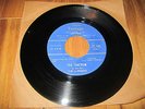 Rare  45   -The La Bombas- The Tantrum- New Teenage  mpls. garage   VG++ #L150