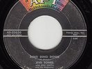 JIVE TONES - Apt 25020 - Ding Ding Dong / Geraldine - 1958 DOO-WOP 45