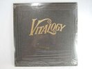 PEARL JAM VITALOGY VINYL LP SEALED 1994 ORIGINAL BOOK MINT EDDIE VEDDER RARE