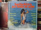 BAILABLES PARA TODO EL AÑO VOL1-ANIBAL VELASQUEZ-JUAN PIÑA -SEXY.COVER-LP PERU