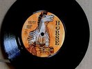 Gregory Isaacs - Rock away /Rock away (Version) - 70er UK Horse HOSS 117   7