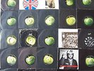 COLLECTION OF APPLE LABEL 7