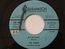 The Chiefs - Apache  / Dee's Dream - Soul 45