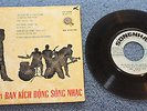 South Vietnamese Music Record 45: Y VAN & Song Nhac Band: KIM