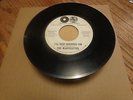 THE MARVELETTES PROMO ....I'LL KEEP HOLDING ON...TAMLA 54116...SOLID VG+