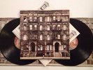 LED ZEPPELIN - PHYSICAL GRAFFITI -  VINYL 2X LP W/ ALL INSERTS NEAR MINT (NM)
