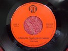 The Kinks Dedicated Follower Of Fashion original 45 Canada NEAR MINT CONDITION