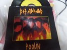 DEF LEPPARD RARE CANADIAN YELLOW LABEL  7