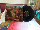 BEATLES SGT. PEPPER'S LHCB MONO LP EX+ TO NM CONDITION