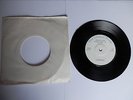 THE UNDERTONES - TEENAGE KICKS - GOOD VIBRATIONS RECORDS