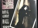 SIOUXSIE AND THE BANSHESS 