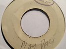 RITA MARLEY - play play / BOB MARLEY - nice time - WAIL N SOUNDS 45 BLANK