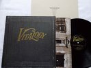 PEARL JAM Vitalogy RARE EUROPE Orig LP + Inner + Booklet EPIC (1994) in shrink 